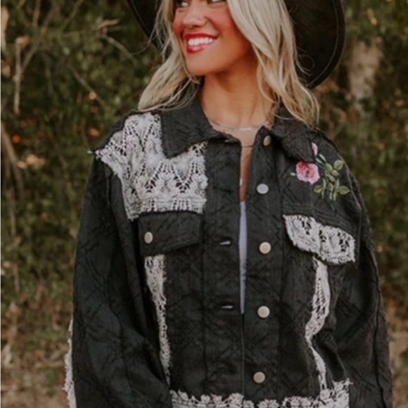 POL Black and Cream Jean Jacket with Floral Embroidery - Picture 6 of 6